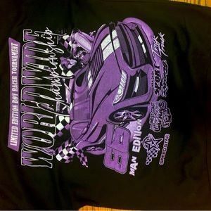 Oversized Worldwide Car
Graphic Sweatshirt